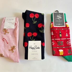 Happy Socks Set of Three Black Cherry ginger bred man Christmas Patterned Socks